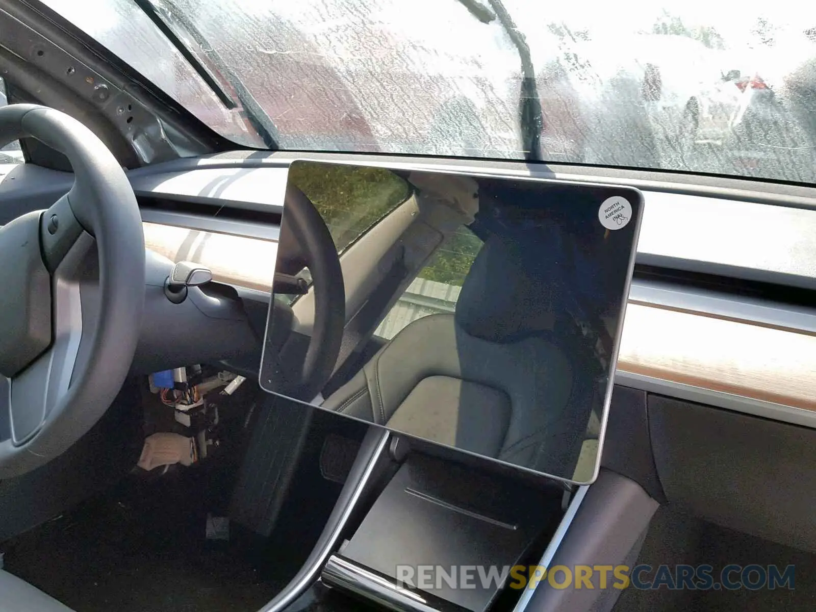 10 fotografías del automóvil dañado 5YJ3E1EA0KF434803 TESLA MODEL 3 2019