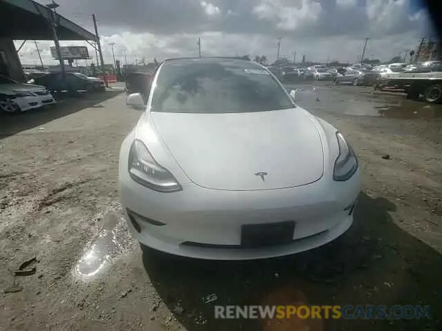 11 fotografías del automóvil dañado 5YJ3E1EA0KF464612 TESLA MODEL 3 2019