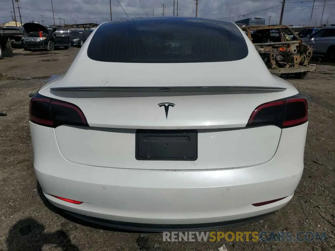 6 fotografías del automóvil dañado 5YJ3E1EA0KF464612 TESLA MODEL 3 2019