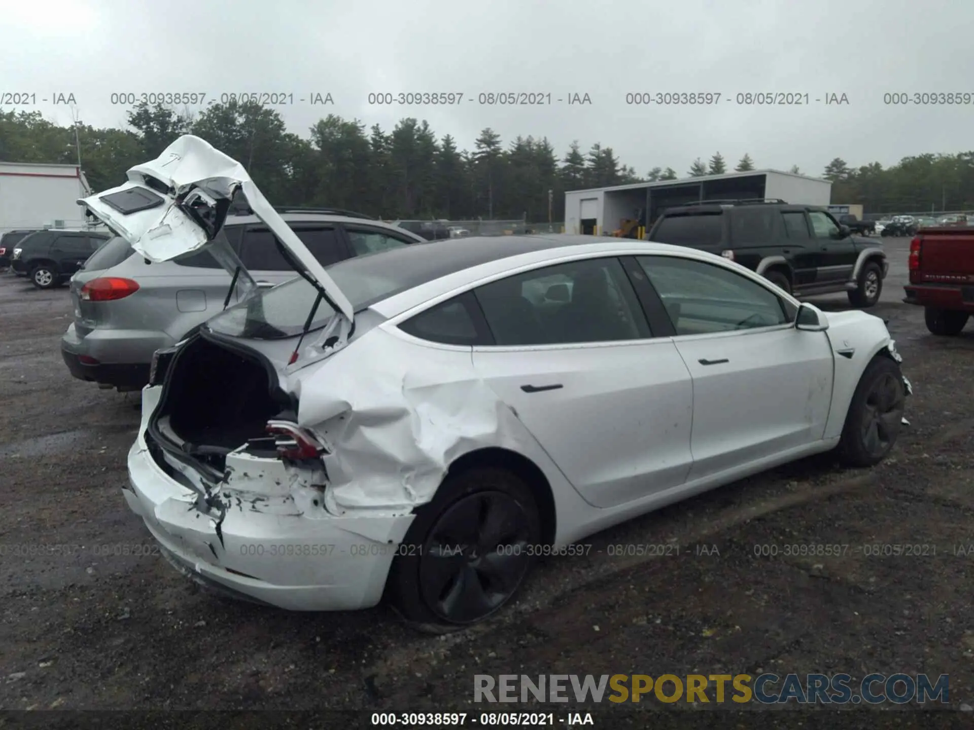 4 fotografías del automóvil dañado 5YJ3E1EA0KF484200 TESLA MODEL 3 2019