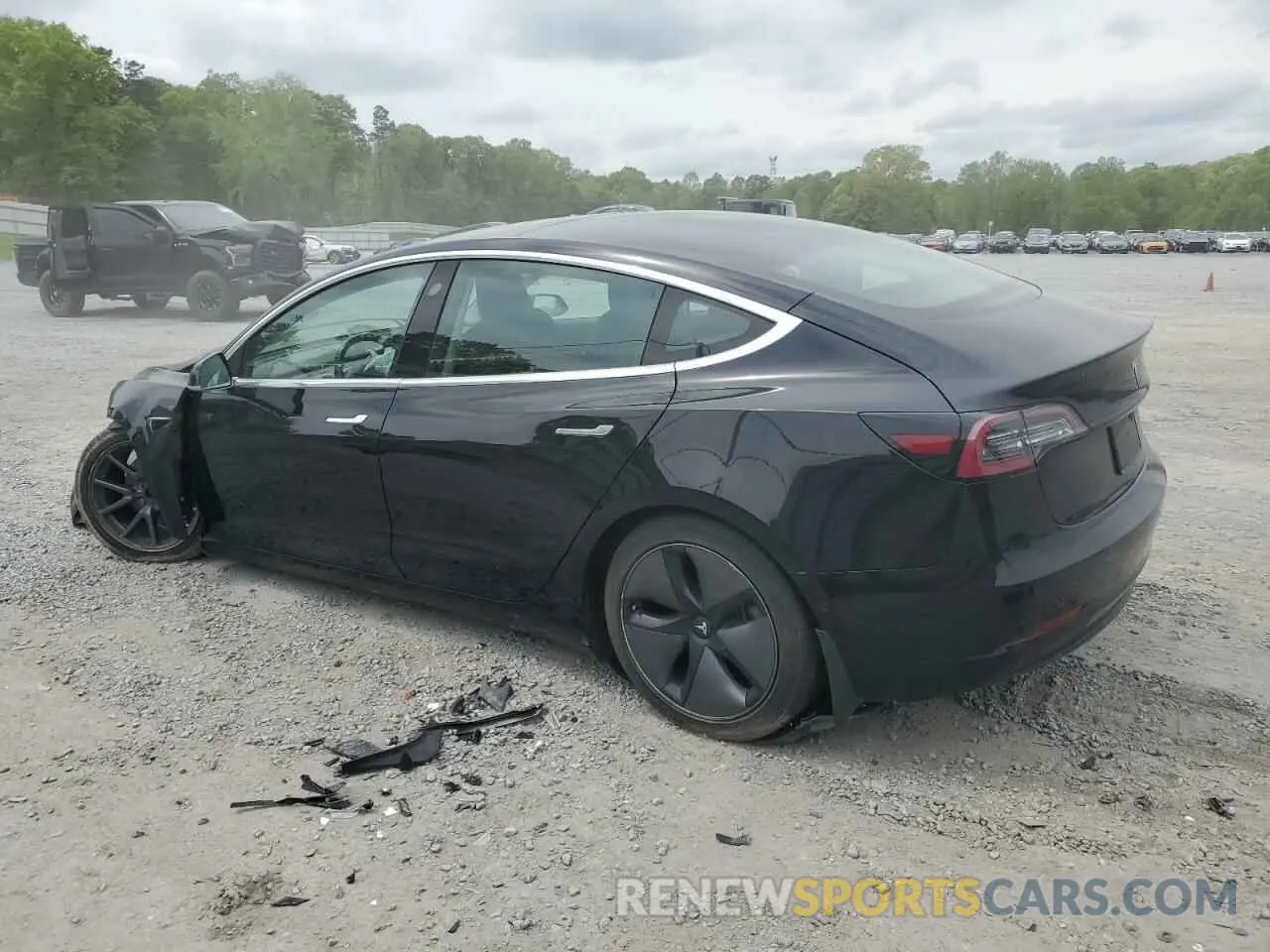 2 fotografías del automóvil dañado 5YJ3E1EA1KF189977 TESLA MODEL 3 2019