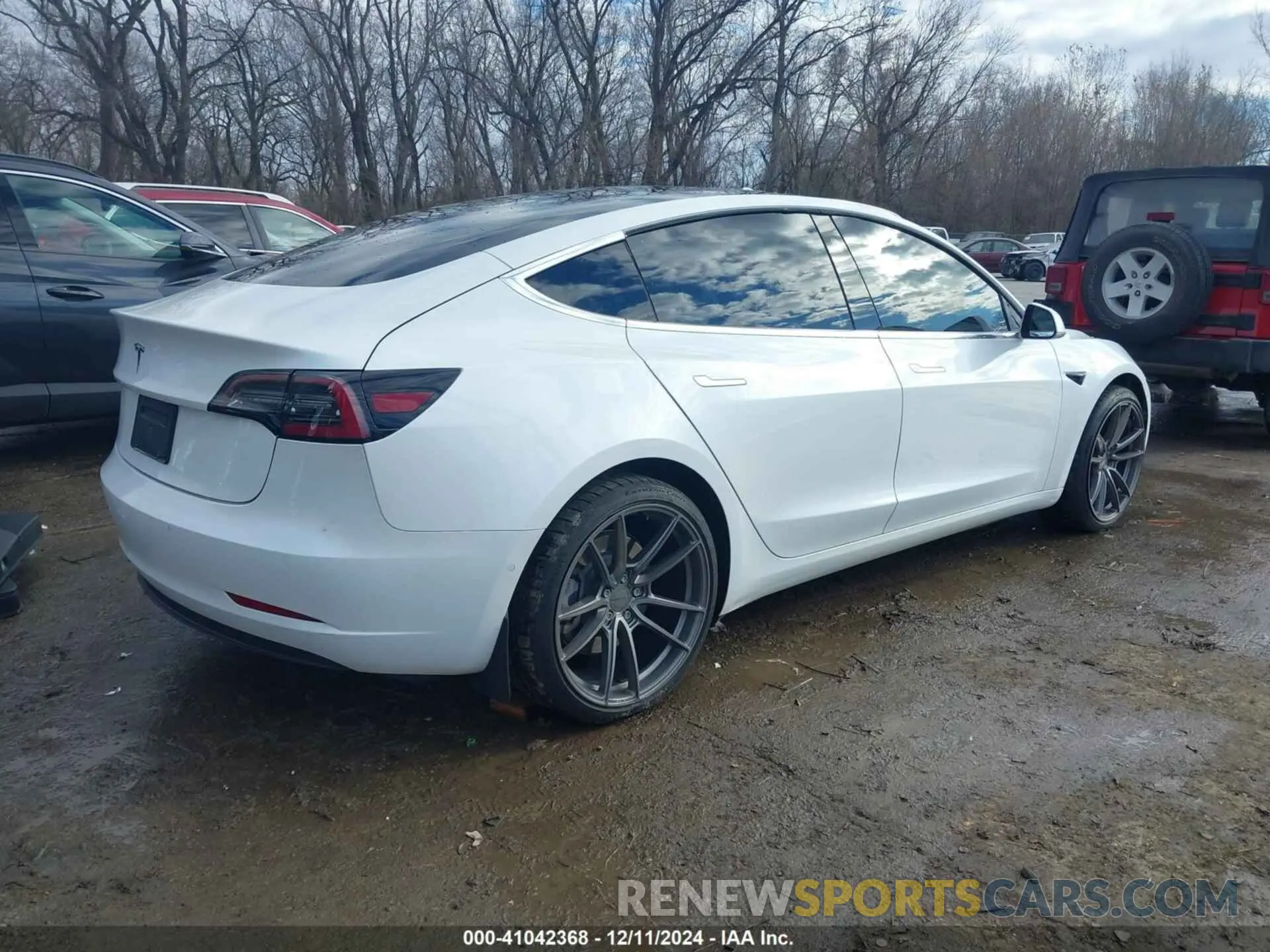 4 fotografías del automóvil dañado 5YJ3E1EA1KF299833 TESLA MODEL 3 2019