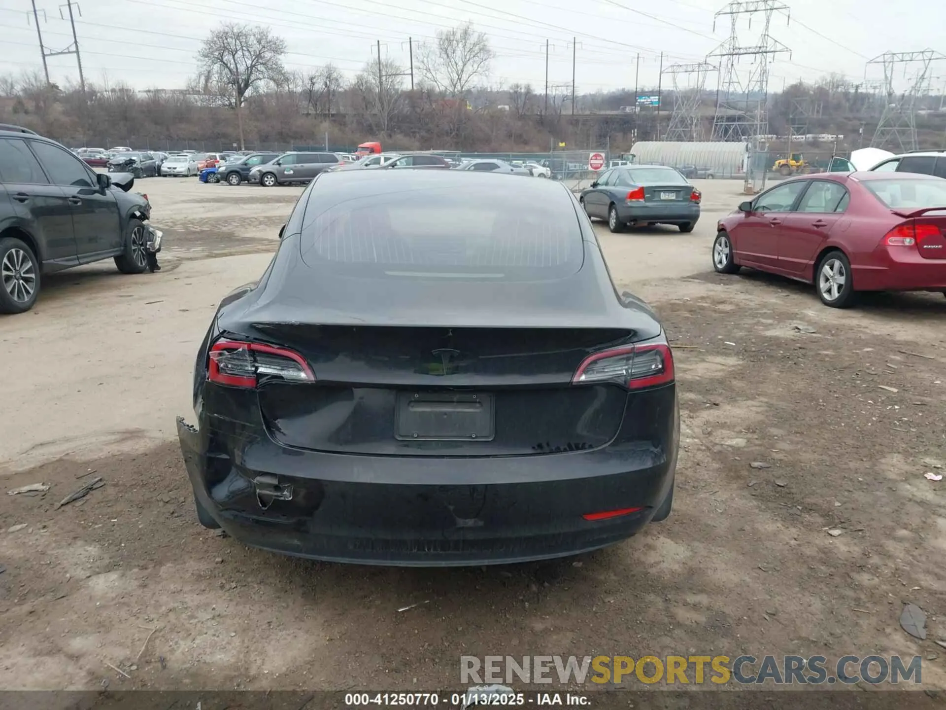 16 fotografías del automóvil dañado 5YJ3E1EA1KF300351 TESLA MODEL 3 2019