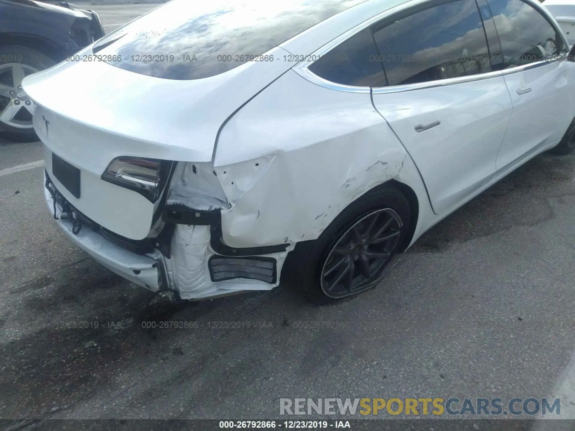 6 fotografías del automóvil dañado 5YJ3E1EA1KF314928 TESLA MODEL 3 2019