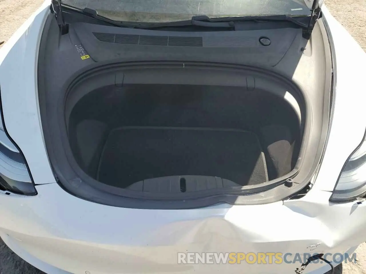11 fotografías del automóvil dañado 5YJ3E1EA1KF327193 TESLA MODEL 3 2019