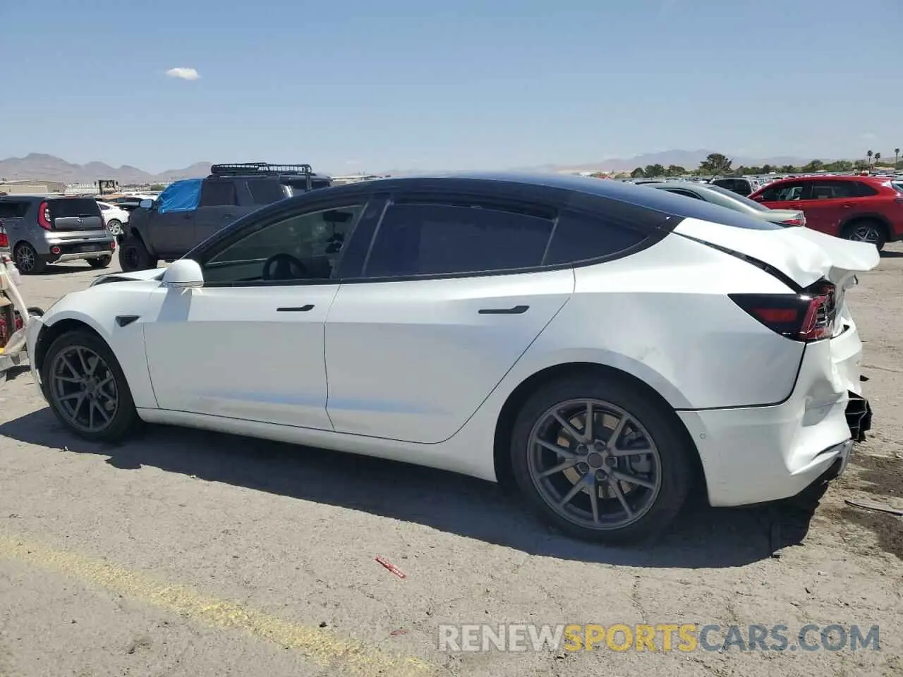 2 fotografías del automóvil dañado 5YJ3E1EA1KF327193 TESLA MODEL 3 2019