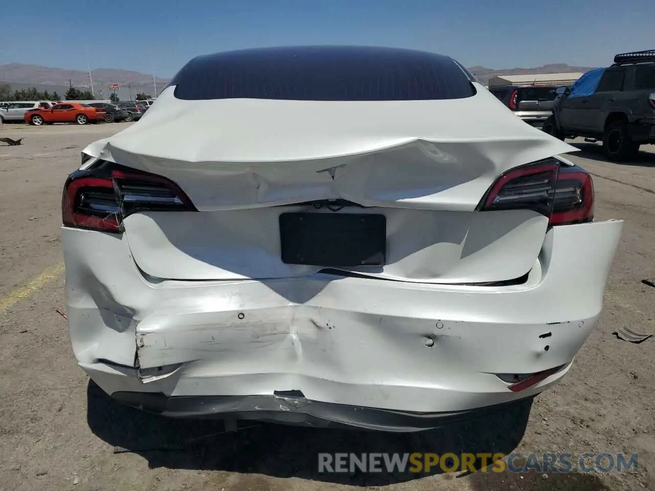6 fotografías del automóvil dañado 5YJ3E1EA1KF327193 TESLA MODEL 3 2019