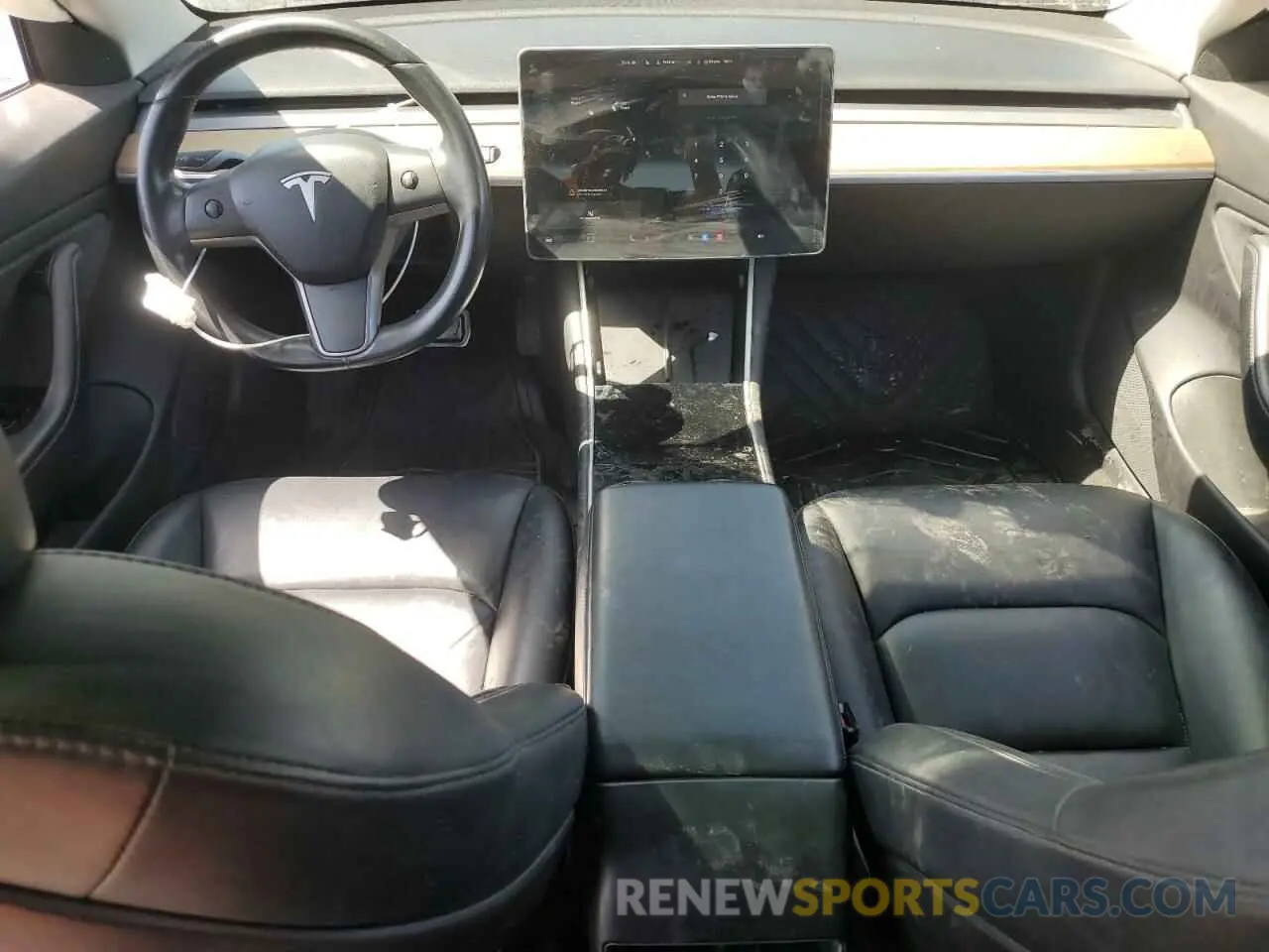 8 fotografías del automóvil dañado 5YJ3E1EA1KF410137 TESLA MODEL 3 2019