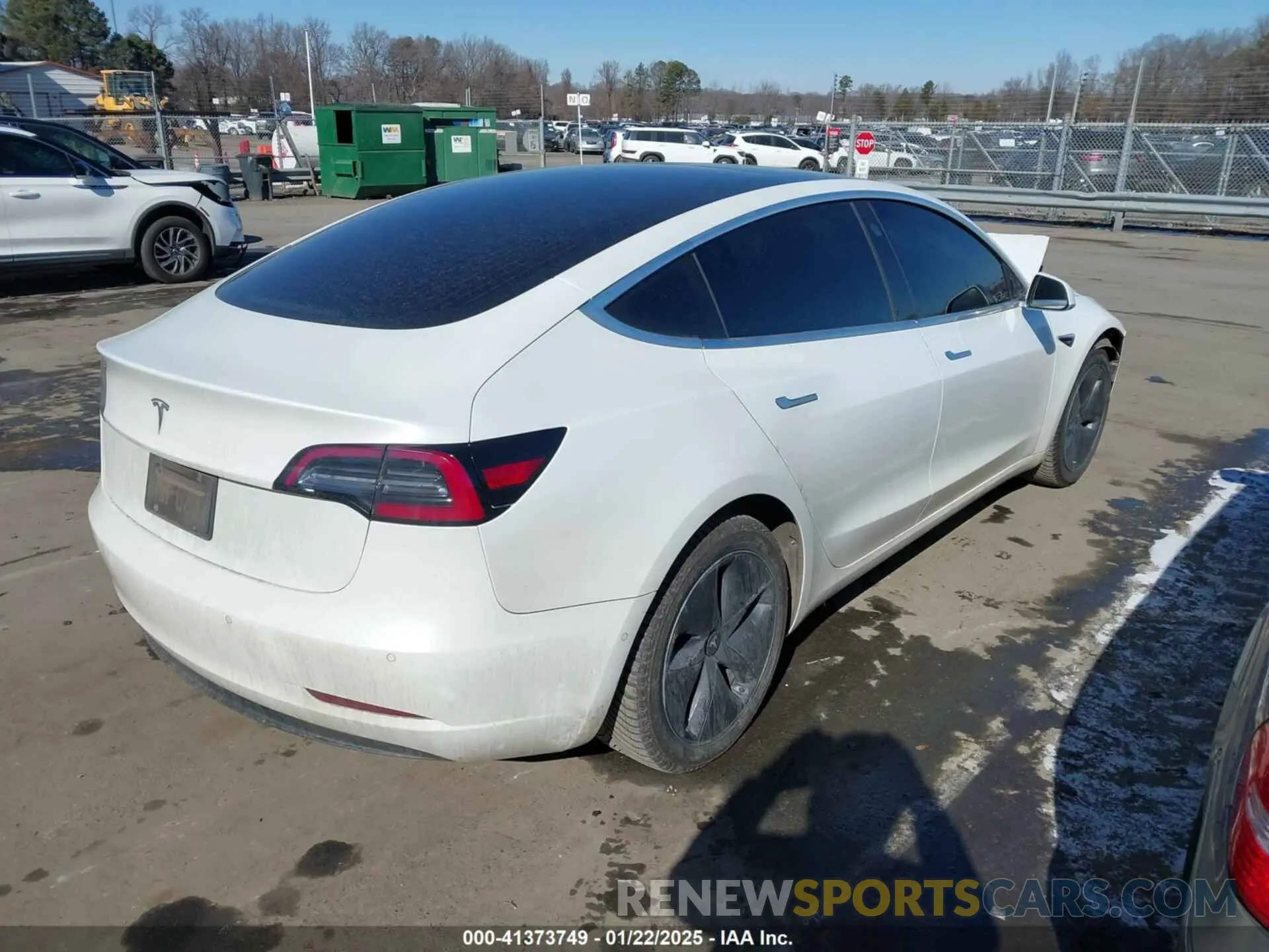 4 fotografías del automóvil dañado 5YJ3E1EA1KF430775 TESLA MODEL 3 2019