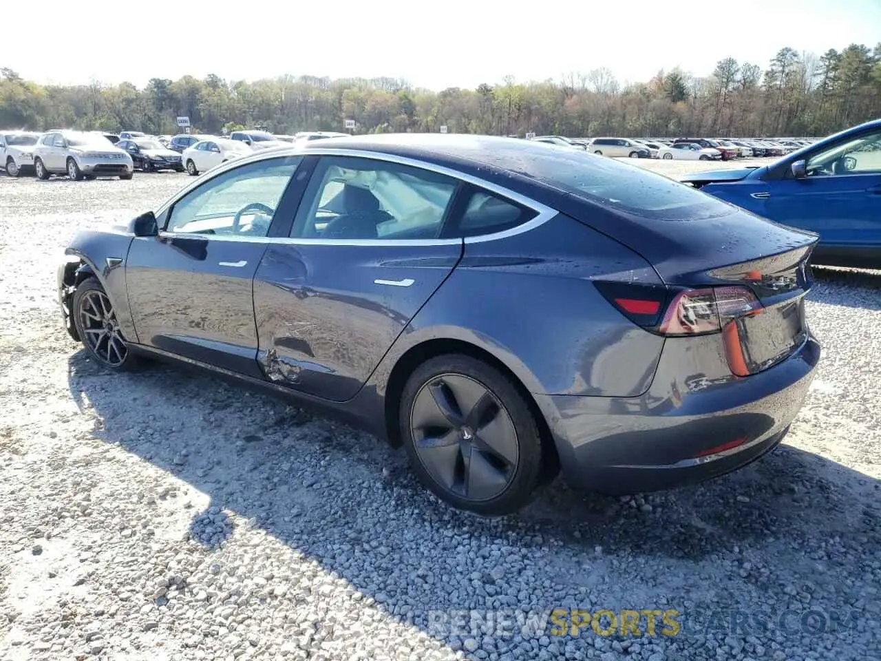 2 fotografías del automóvil dañado 5YJ3E1EA1KF435295 TESLA MODEL 3 2019