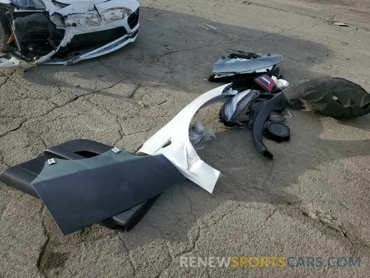 12 fotografías del automóvil dañado 5YJ3E1EA1KF485677 TESLA MODEL 3 2019