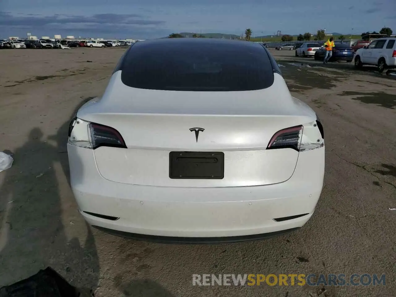 6 fotografías del automóvil dañado 5YJ3E1EA1KF485677 TESLA MODEL 3 2019