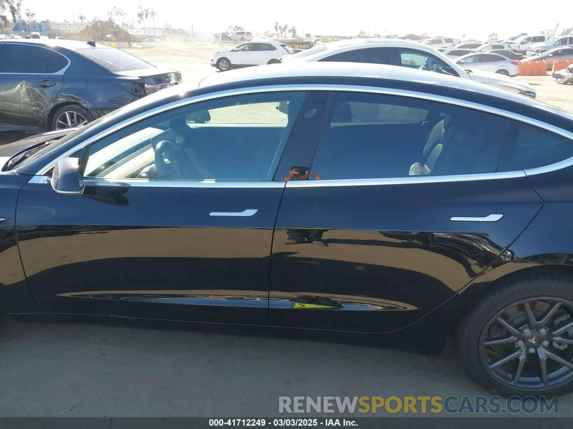 14 fotografías del automóvil dañado 5YJ3E1EA2KF296696 TESLA MODEL 3 2019