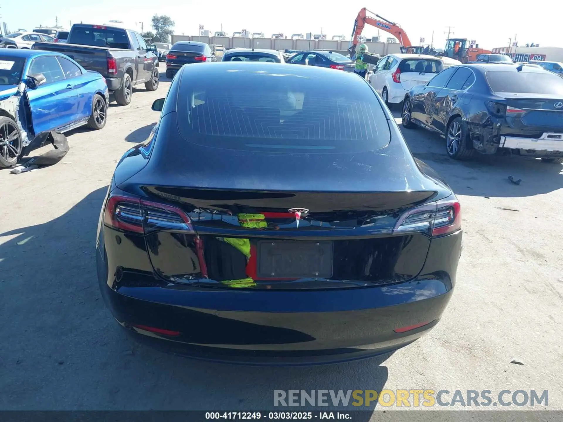16 fotografías del automóvil dañado 5YJ3E1EA2KF296696 TESLA MODEL 3 2019