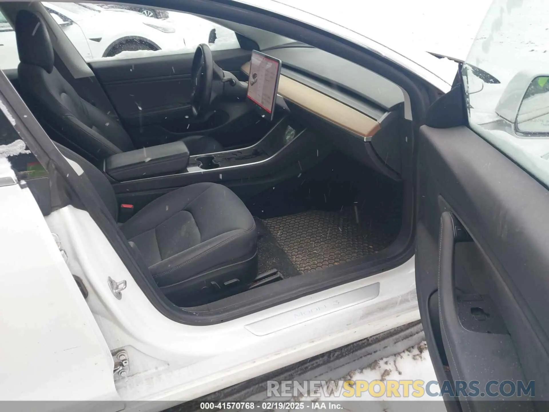 5 fotografías del automóvil dañado 5YJ3E1EA2KF299730 TESLA MODEL 3 2019