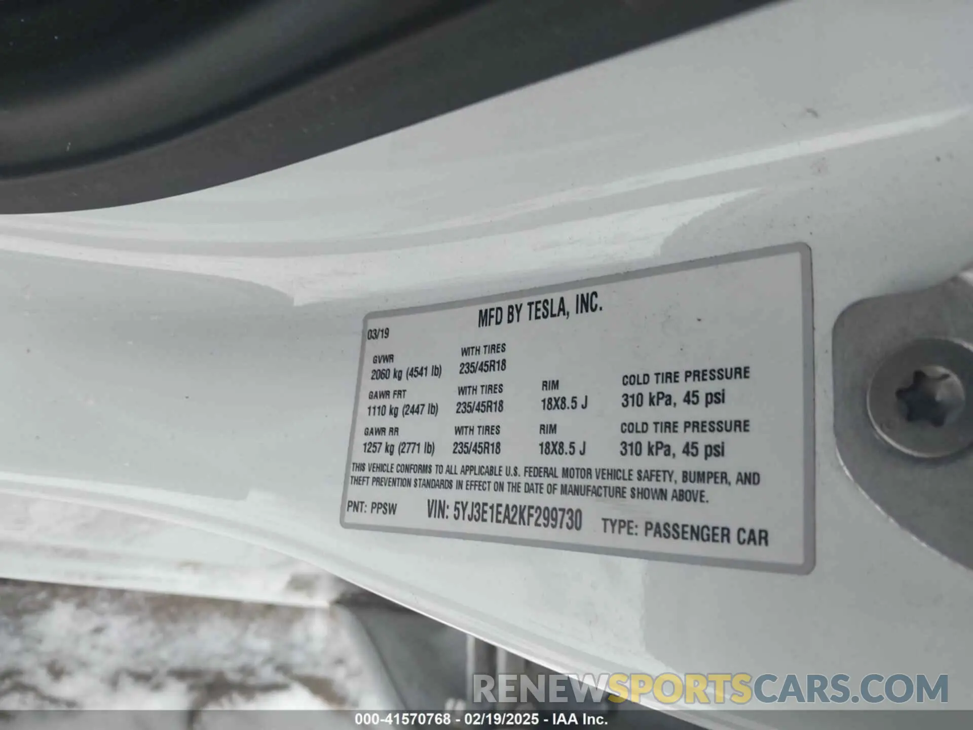 9 fotografías del automóvil dañado 5YJ3E1EA2KF299730 TESLA MODEL 3 2019