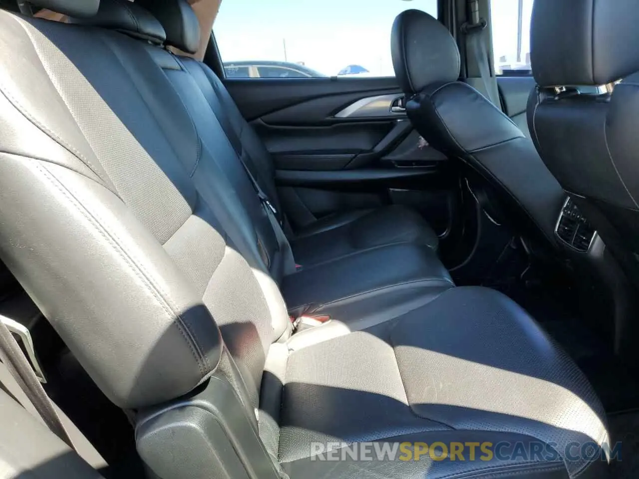 10 fotografías del automóvil dañado 5YJ3E1EA2KF307549 TESLA MODEL 3 2019