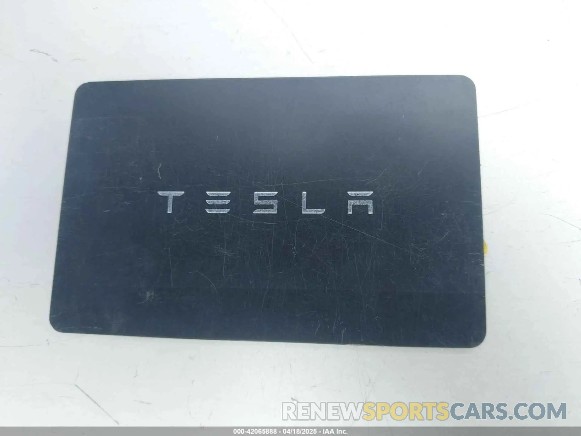 11 fotografías del automóvil dañado 5YJ3E1EA2KF326103 TESLA MODEL 3 2019