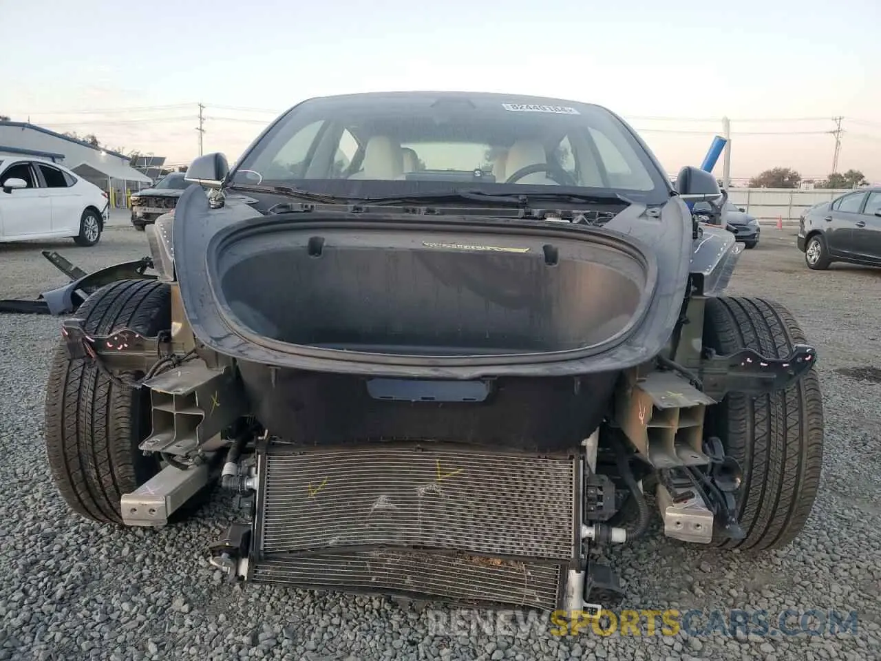 5 fotografías del automóvil dañado 5YJ3E1EA2KF327736 TESLA MODEL 3 2019