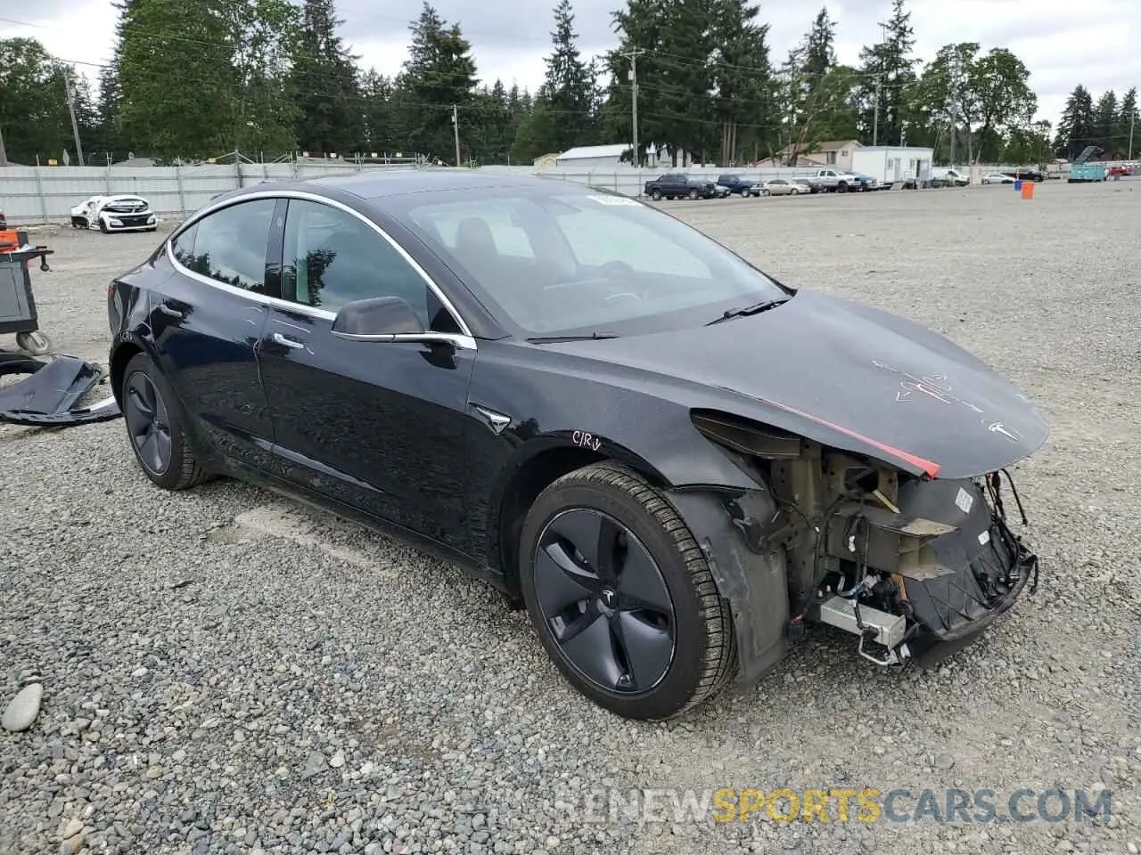 4 fotografías del automóvil dañado 5YJ3E1EA2KF361787 TESLA MODEL 3 2019