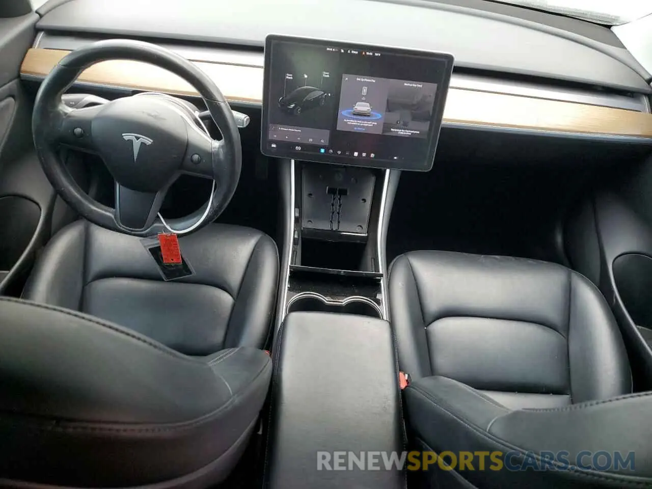 8 fotografías del automóvil dañado 5YJ3E1EA2KF362406 TESLA MODEL 3 2019