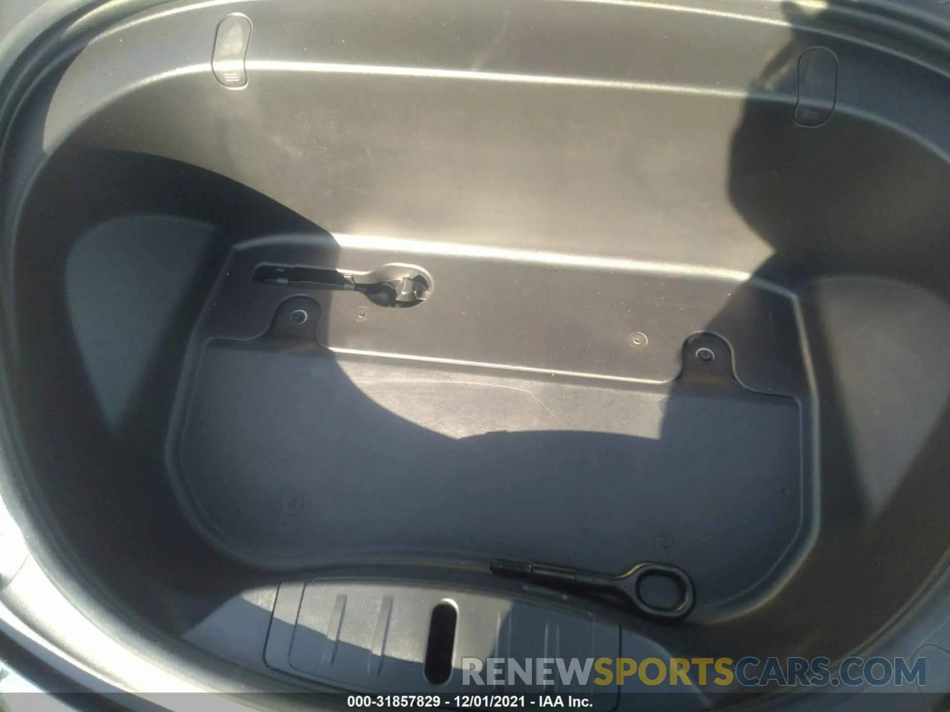 10 fotografías del automóvil dañado 5YJ3E1EA2KF396054 TESLA MODEL 3 2019