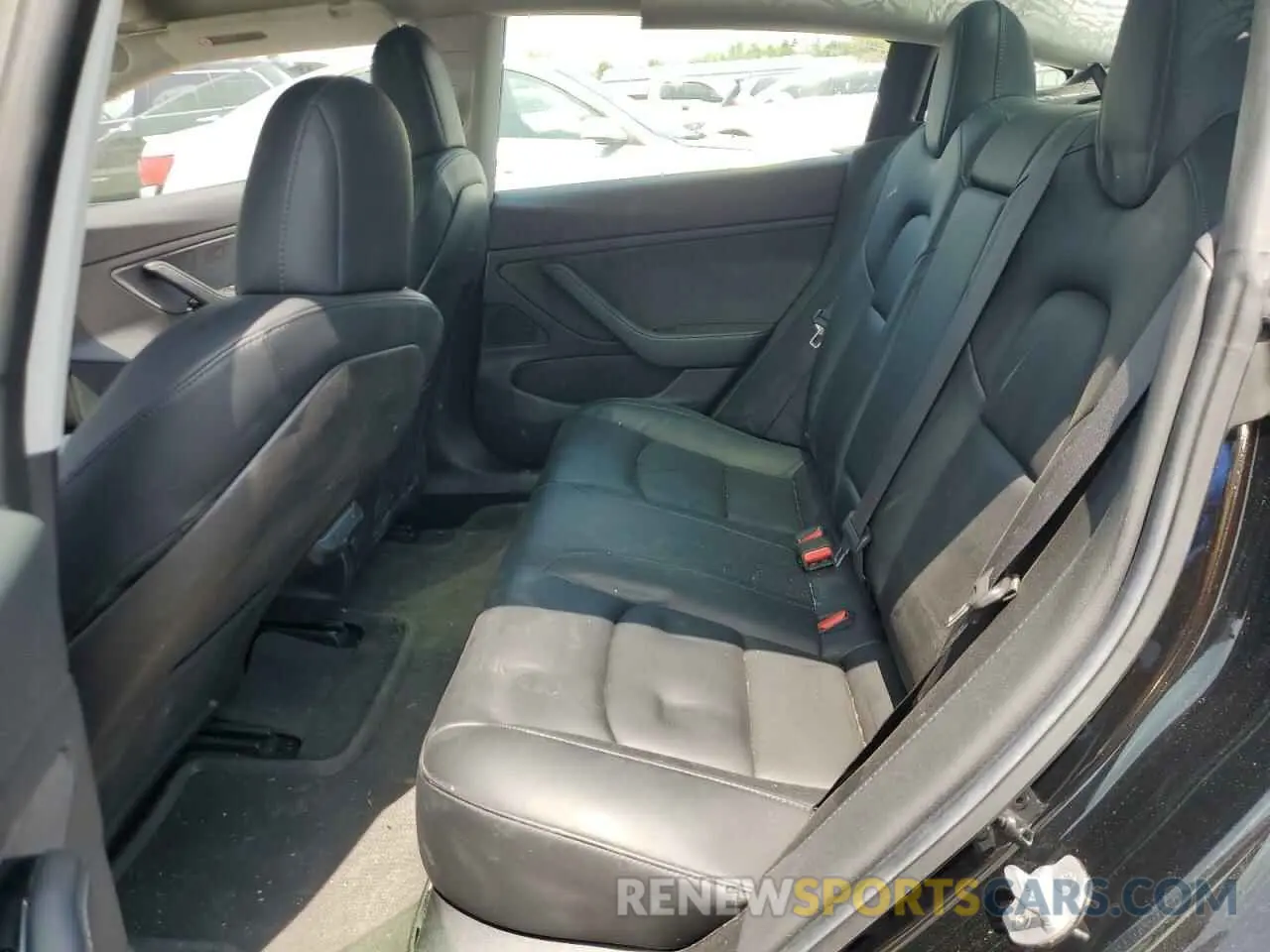 10 fotografías del automóvil dañado 5YJ3E1EA2KF397818 TESLA MODEL 3 2019