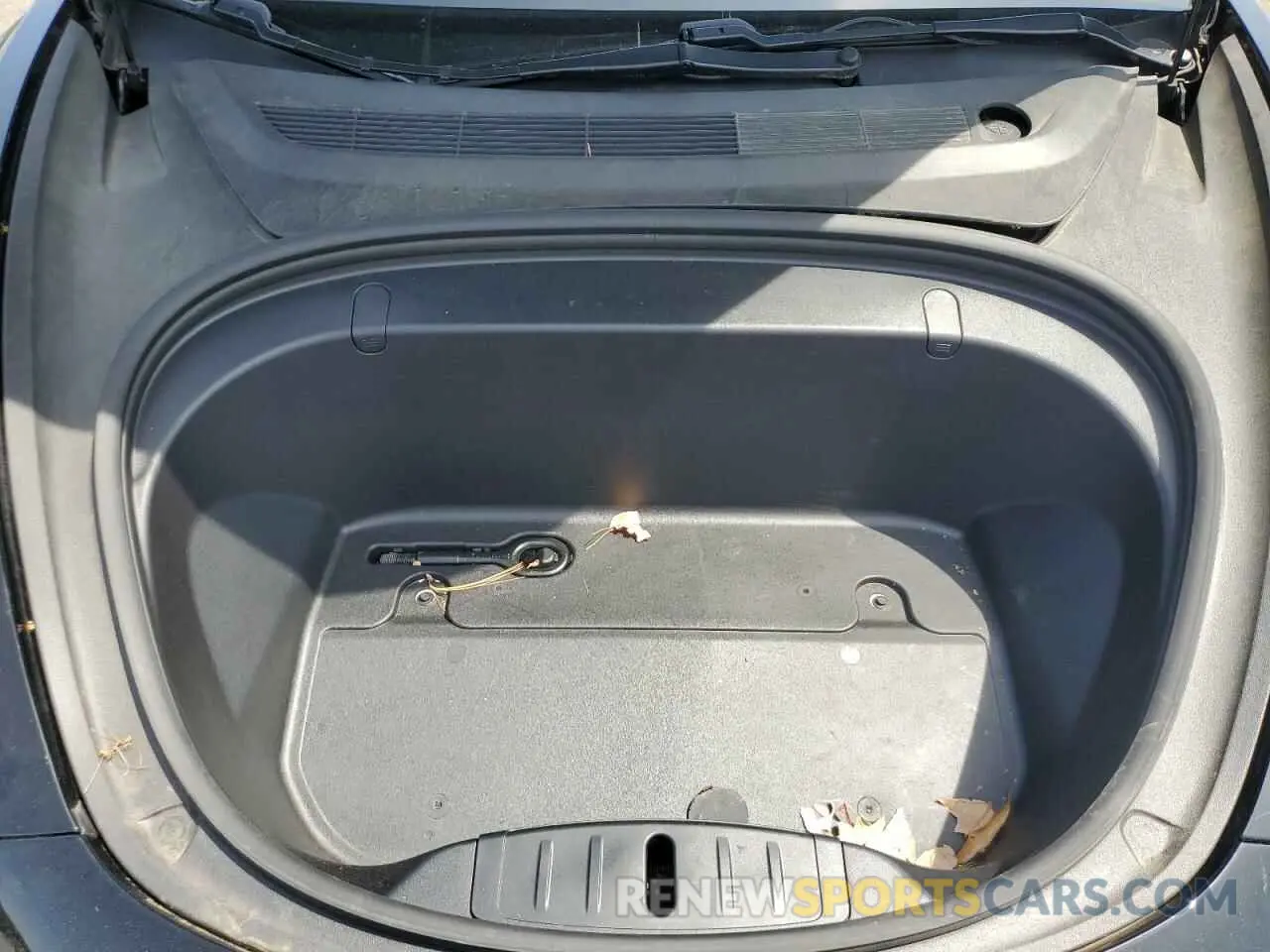 11 fotografías del automóvil dañado 5YJ3E1EA2KF397818 TESLA MODEL 3 2019