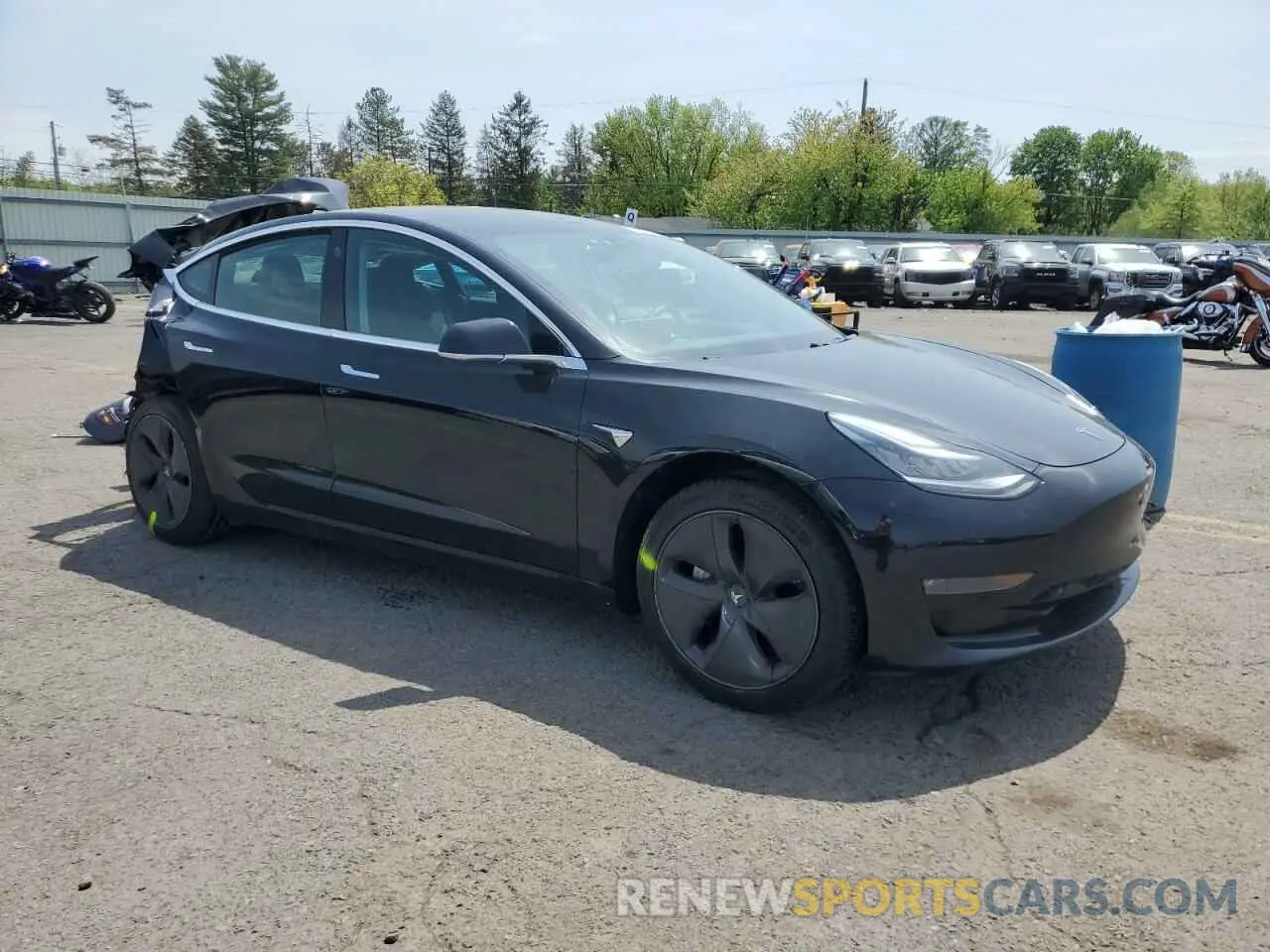 4 fotografías del automóvil dañado 5YJ3E1EA2KF397818 TESLA MODEL 3 2019