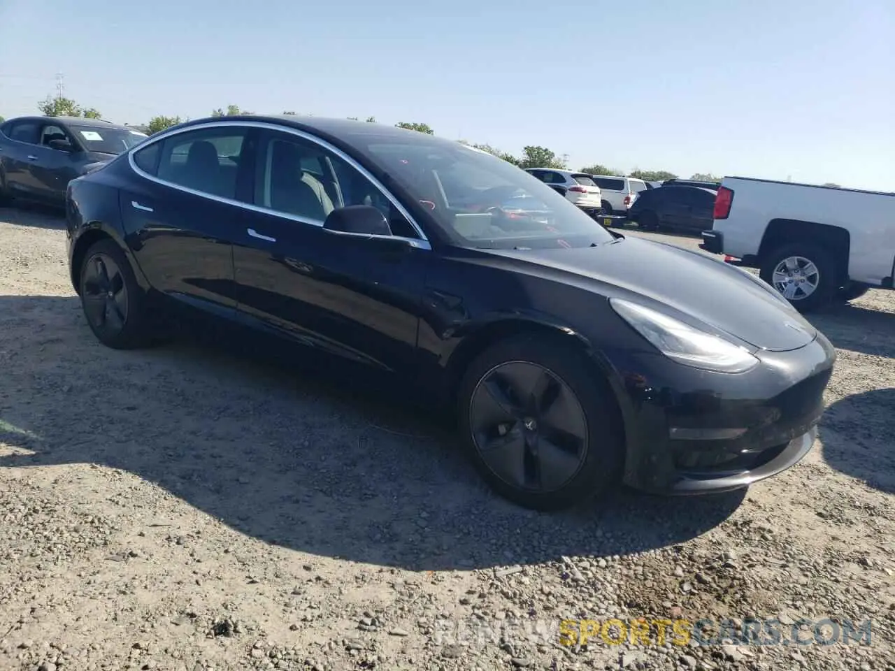 4 fotografías del automóvil dañado 5YJ3E1EA2KF398841 TESLA MODEL 3 2019