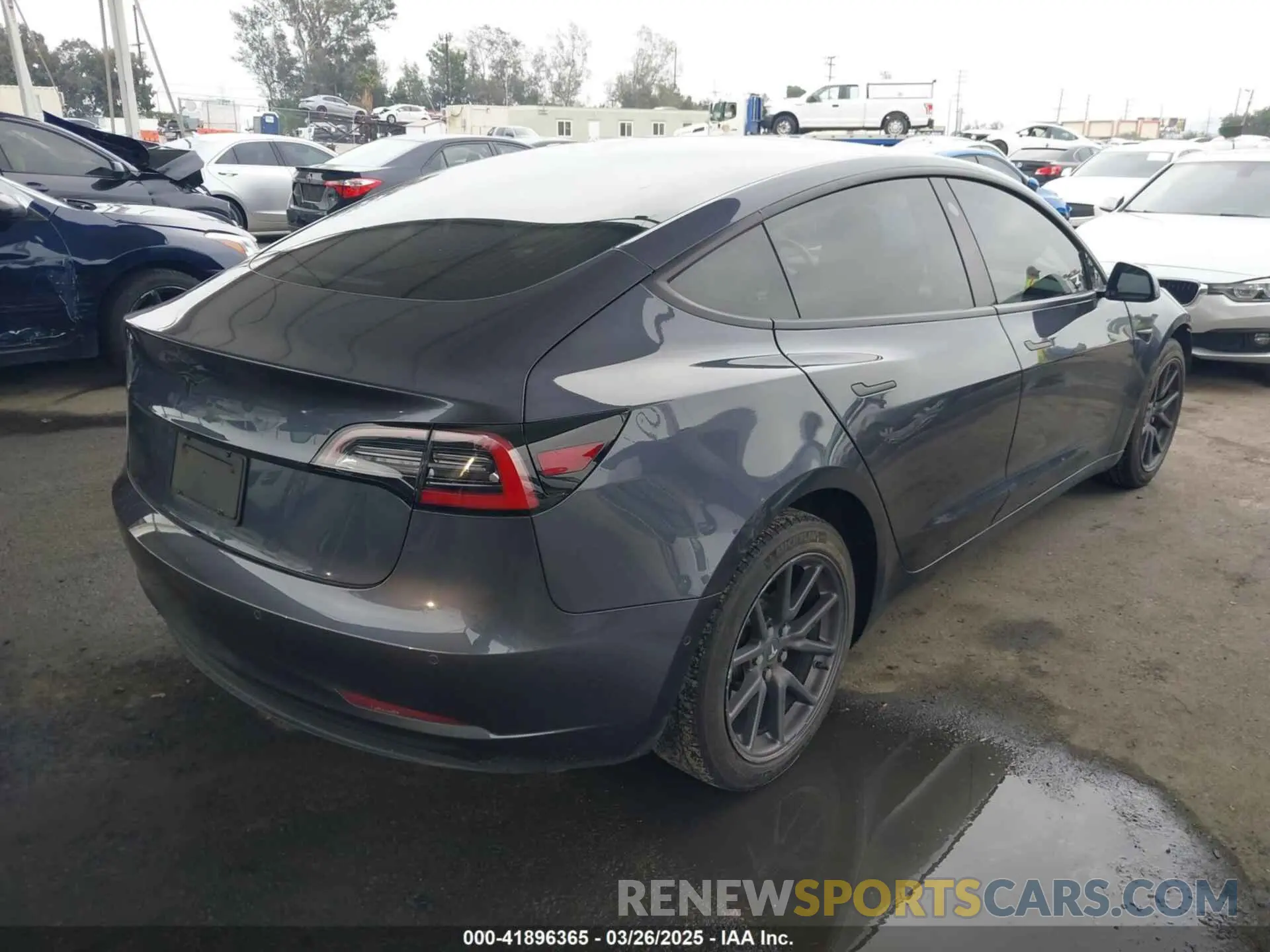 4 fotografías del automóvil dañado 5YJ3E1EA2KF400197 TESLA MODEL 3 2019