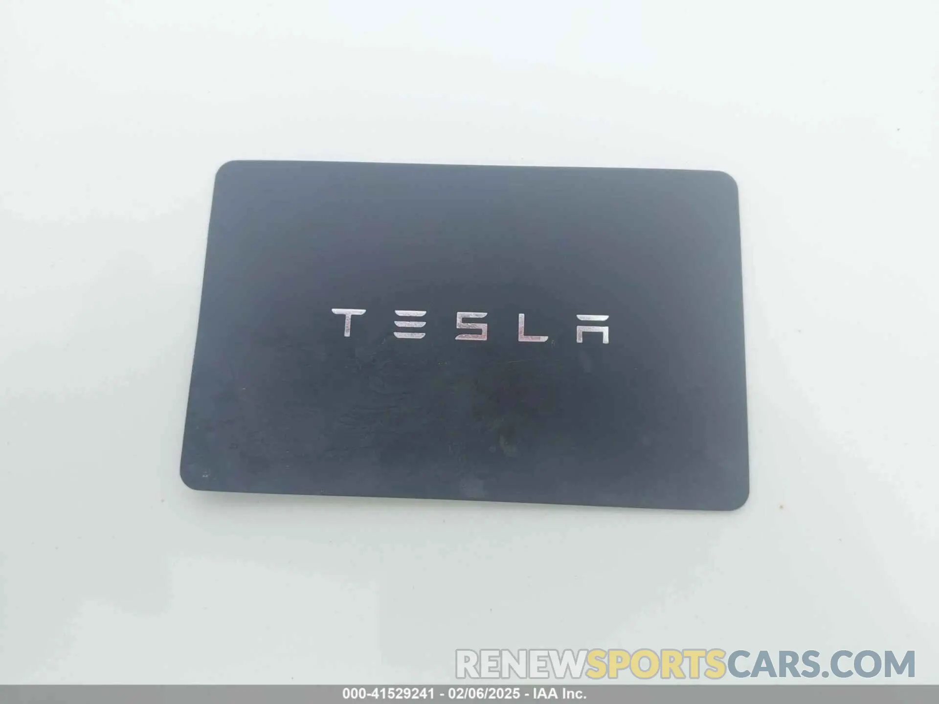 11 fotografías del automóvil dañado 5YJ3E1EA2KF412169 TESLA MODEL 3 2019