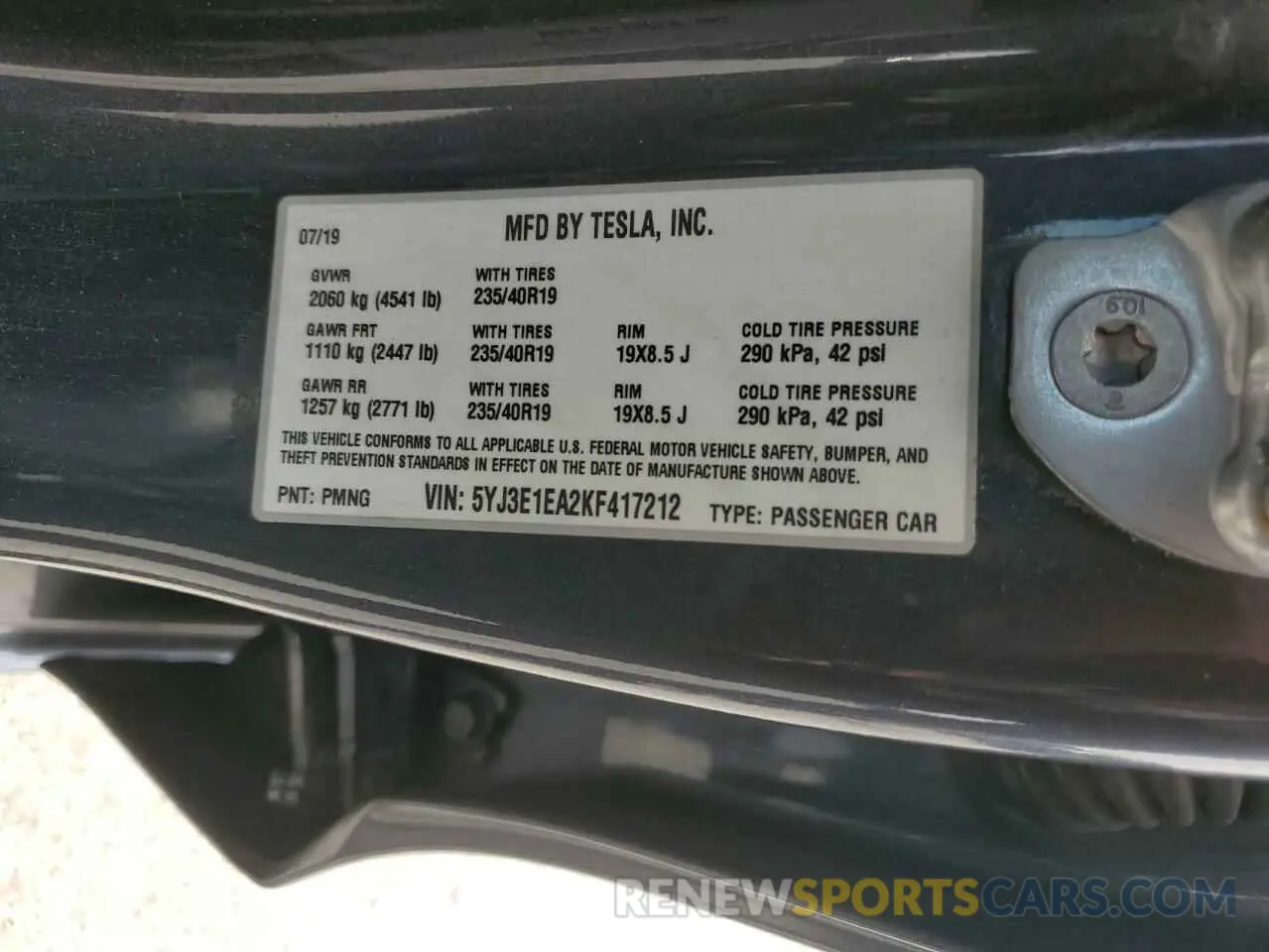 14 fotografías del automóvil dañado 5YJ3E1EA2KF417212 TESLA MODEL 3 2019