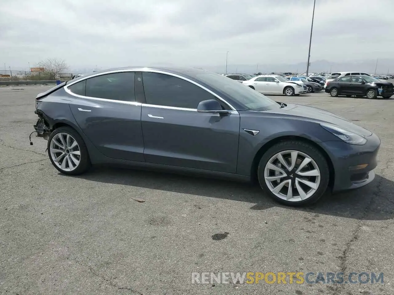 4 fotografías del automóvil dañado 5YJ3E1EA2KF417212 TESLA MODEL 3 2019