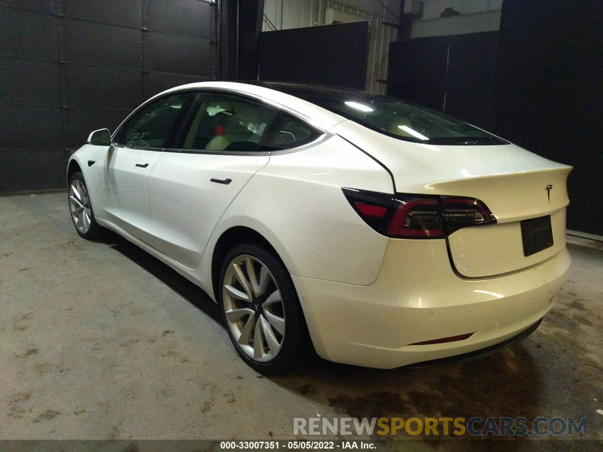 3 fotografías del automóvil dañado 5YJ3E1EA2KF419431 TESLA MODEL 3 2019