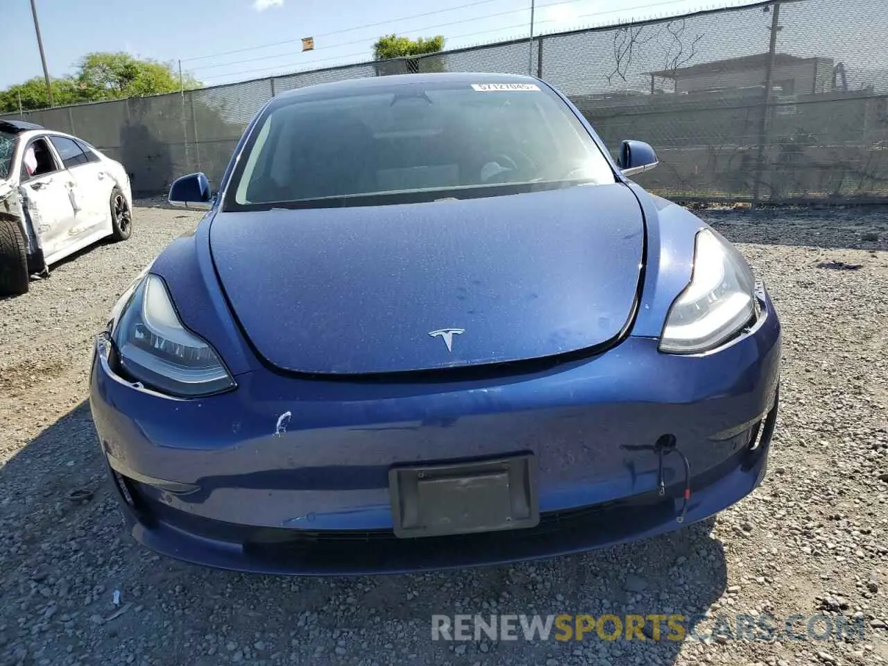 5 fotografías del automóvil dañado 5YJ3E1EA2KF485767 TESLA MODEL 3 2019