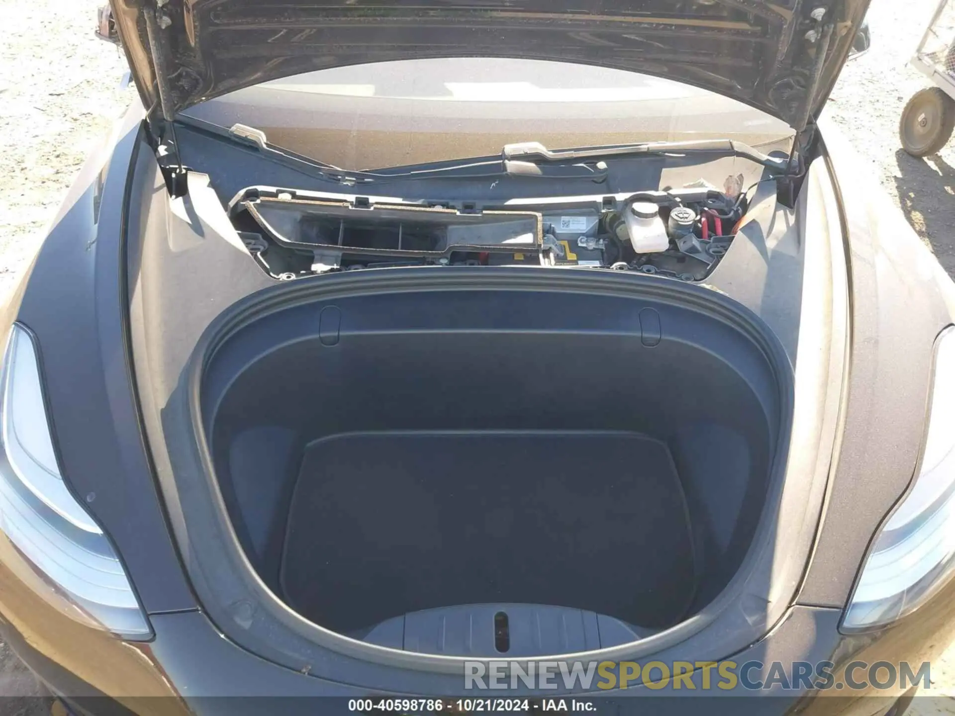 10 fotografías del automóvil dañado 5YJ3E1EA3KF300688 TESLA MODEL 3 2019