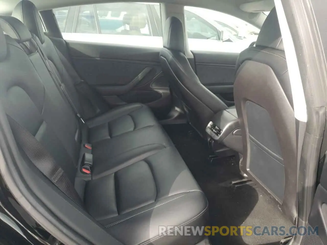 10 fotografías del automóvil dañado 5YJ3E1EA3KF304384 TESLA MODEL 3 2019