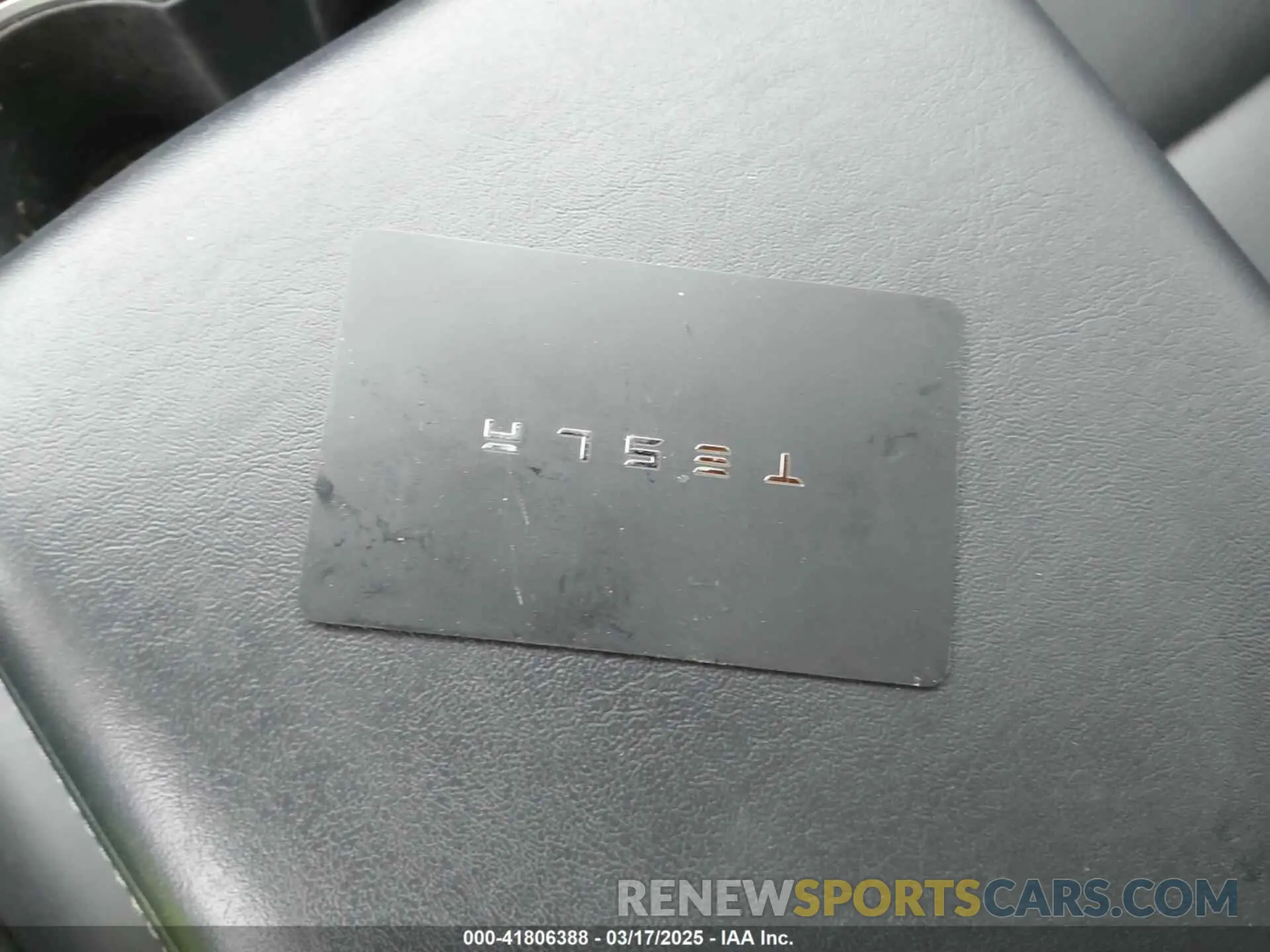 11 fotografías del automóvil dañado 5YJ3E1EA3KF313425 TESLA MODEL 3 2019