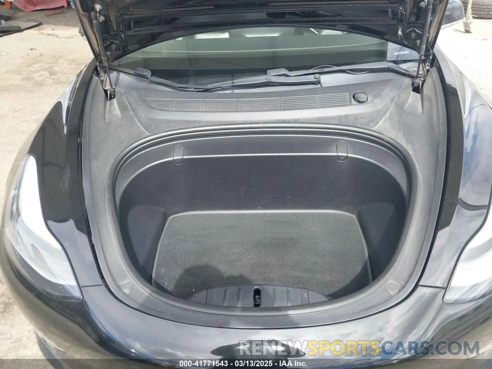 10 fotografías del automóvil dañado 5YJ3E1EA3KF325056 TESLA MODEL 3 2019