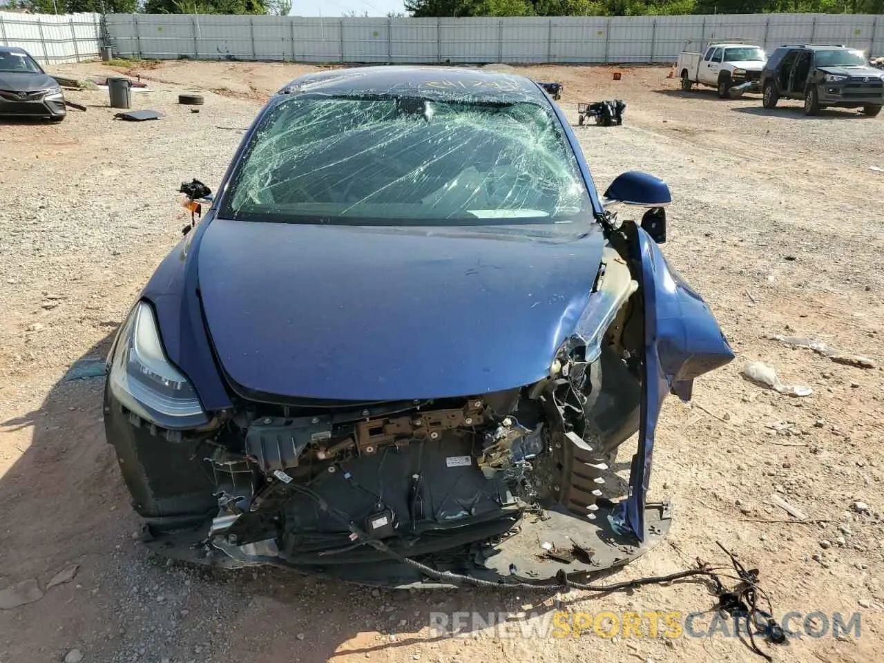 5 fotografías del automóvil dañado 5YJ3E1EA3KF326143 TESLA MODEL 3 2019