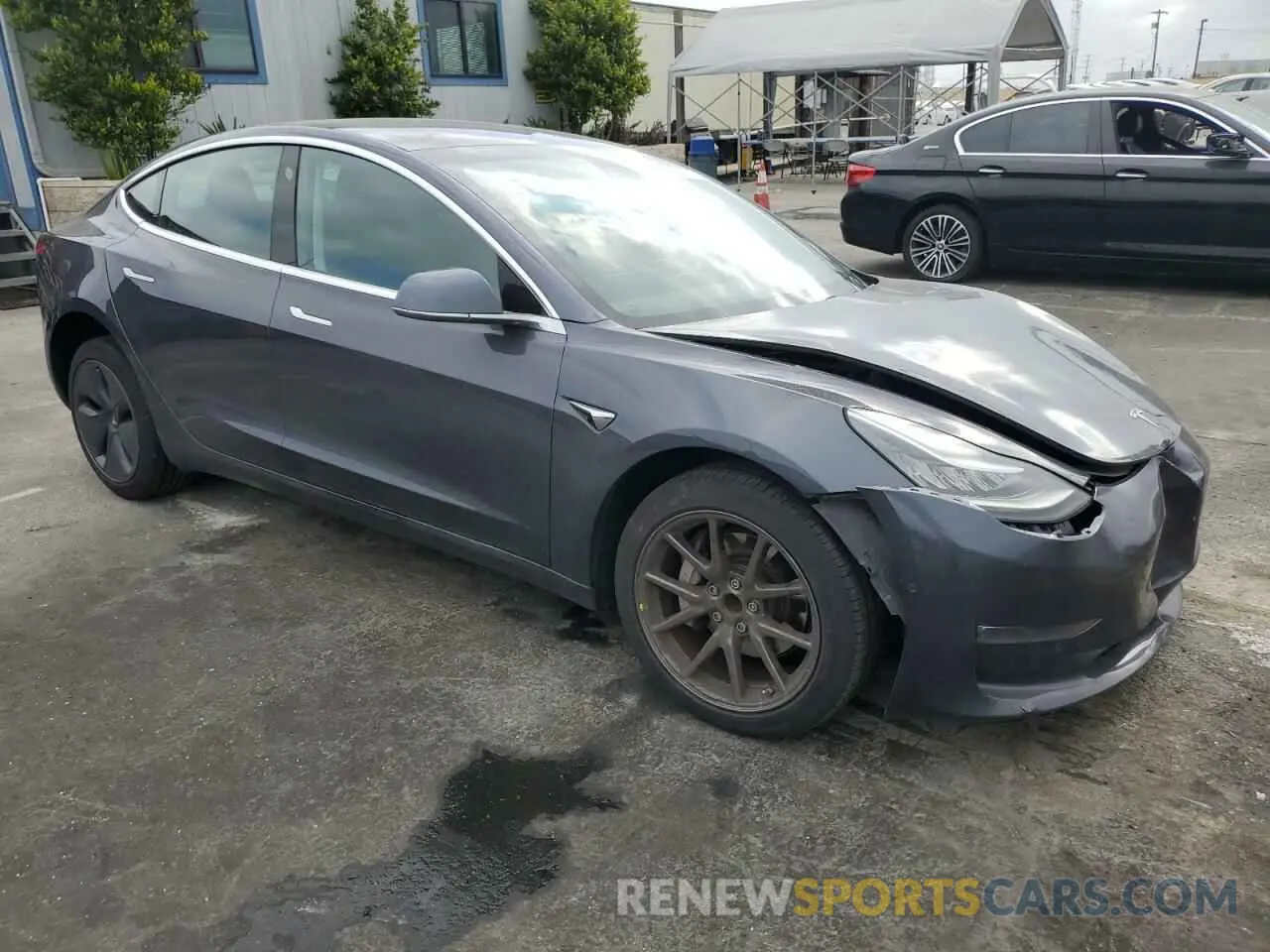 4 fotografías del automóvil dañado 5YJ3E1EA3KF331357 TESLA MODEL 3 2019