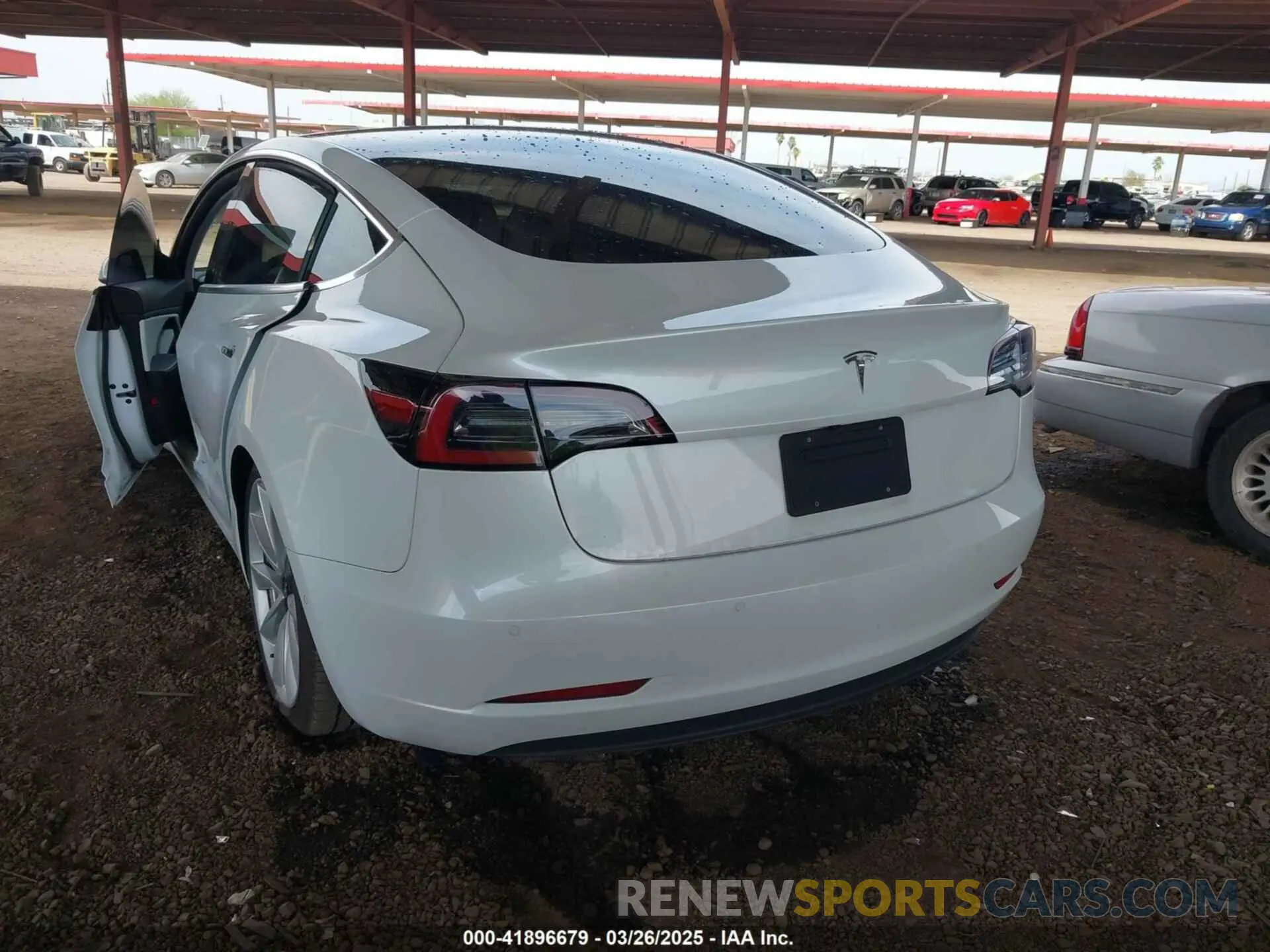 3 fotografías del automóvil dañado 5YJ3E1EA3KF332864 TESLA MODEL 3 2019