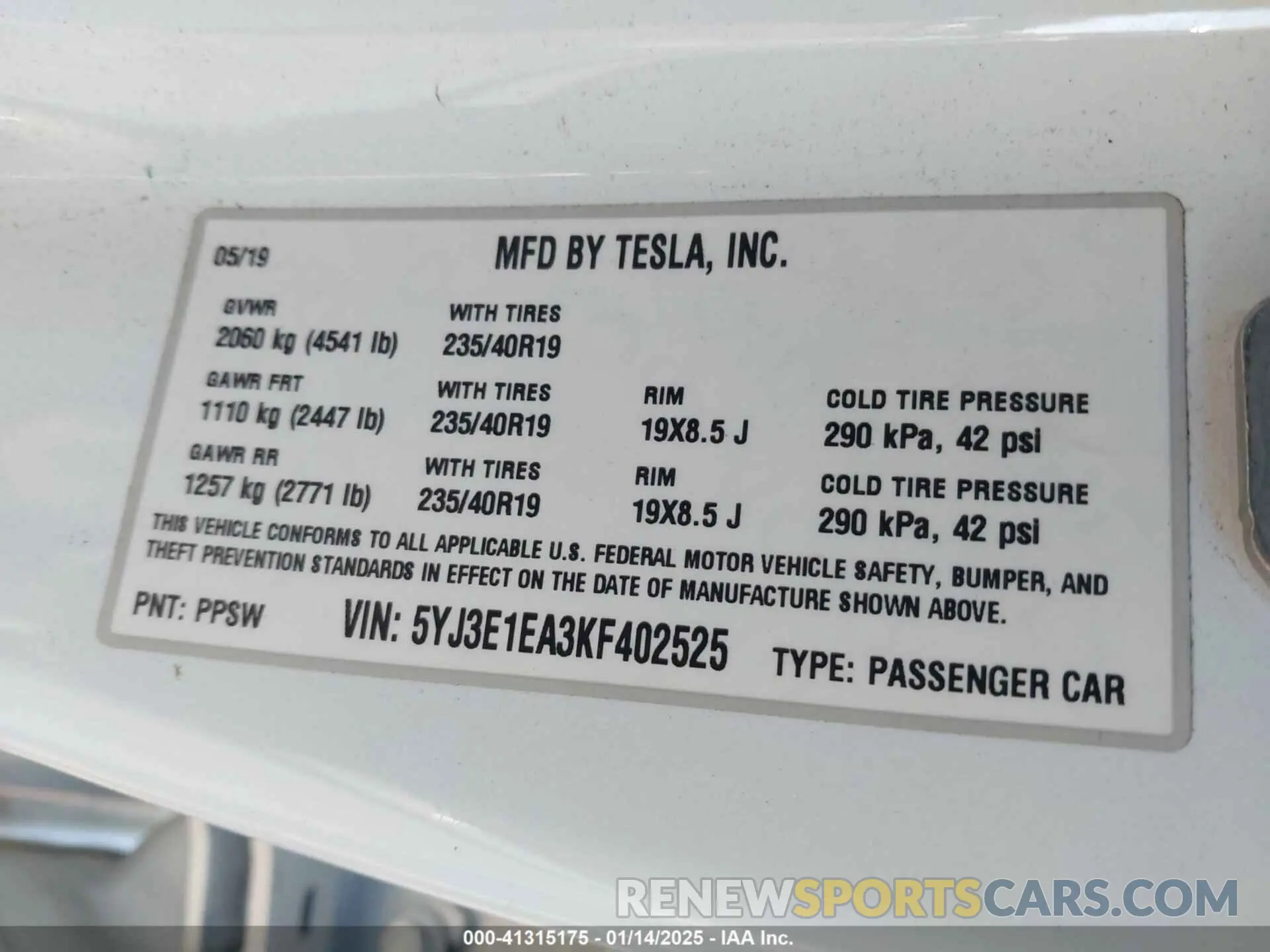 9 fotografías del automóvil dañado 5YJ3E1EA3KF402525 TESLA MODEL 3 2019