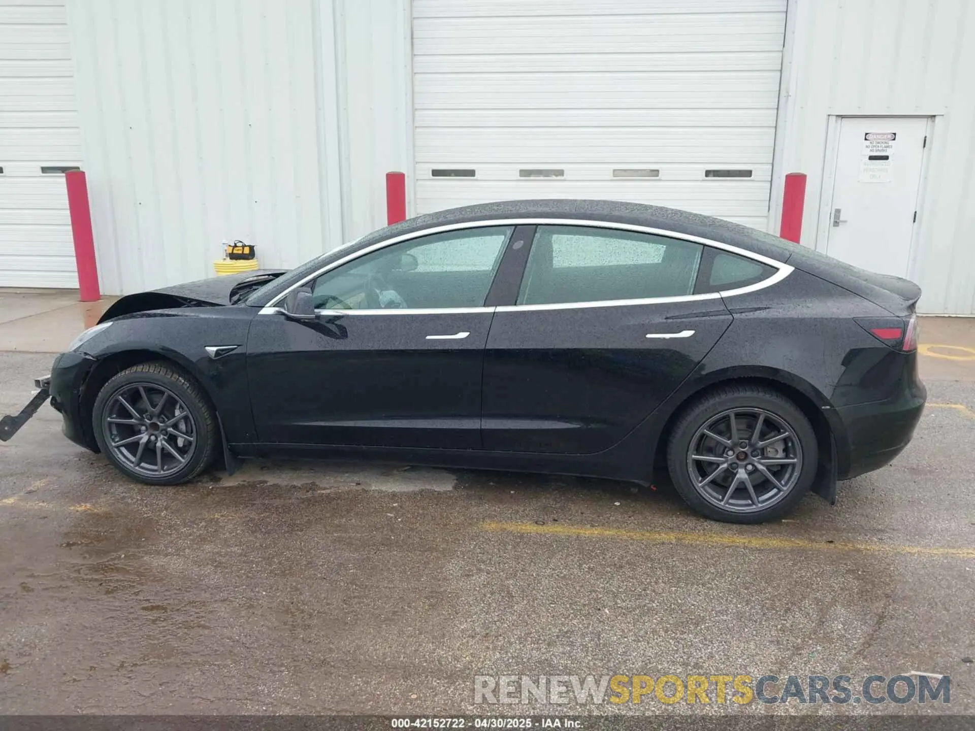 14 fotografías del automóvil dañado 5YJ3E1EA3KF403013 TESLA MODEL 3 2019