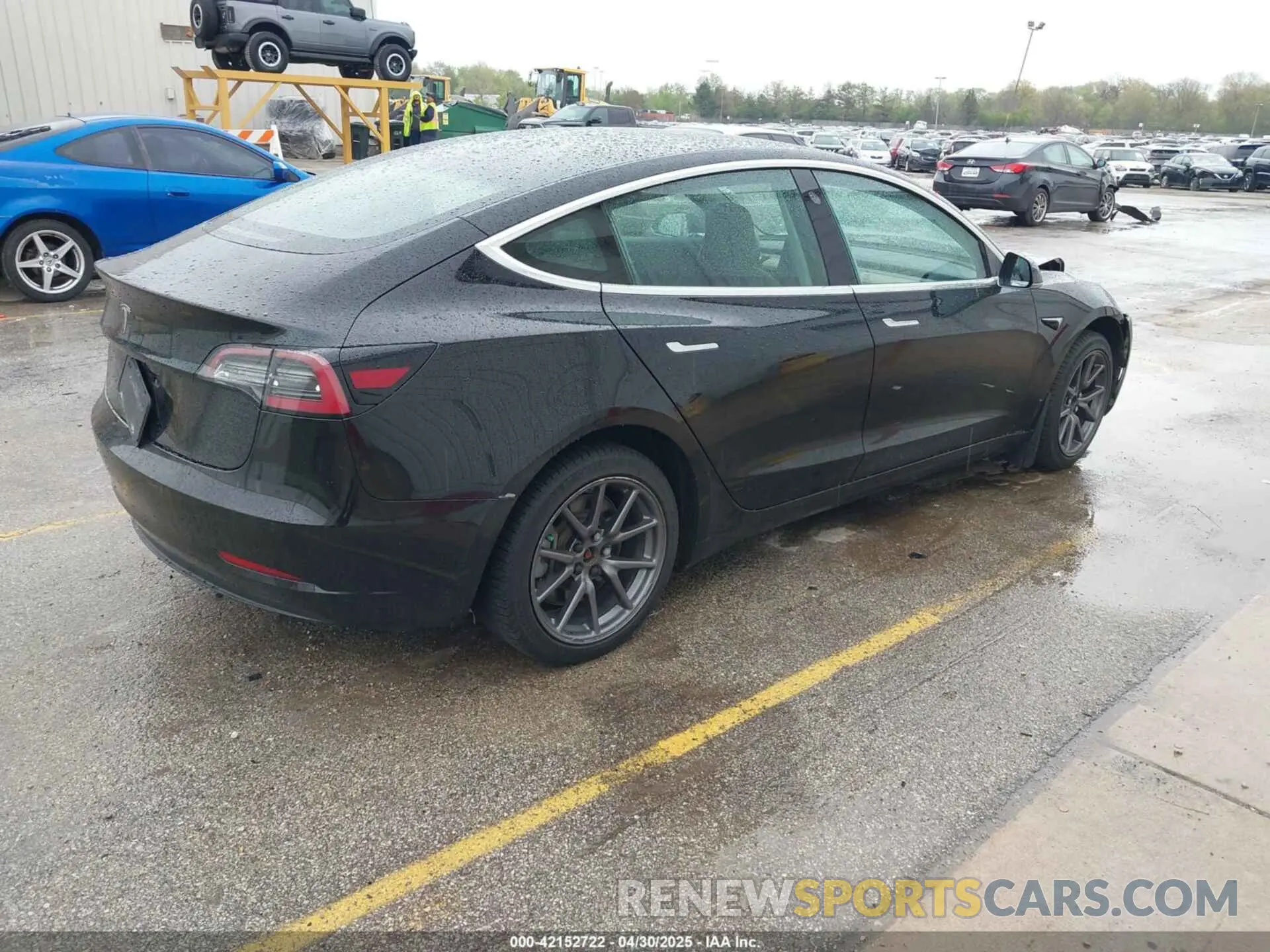 4 fotografías del automóvil dañado 5YJ3E1EA3KF403013 TESLA MODEL 3 2019