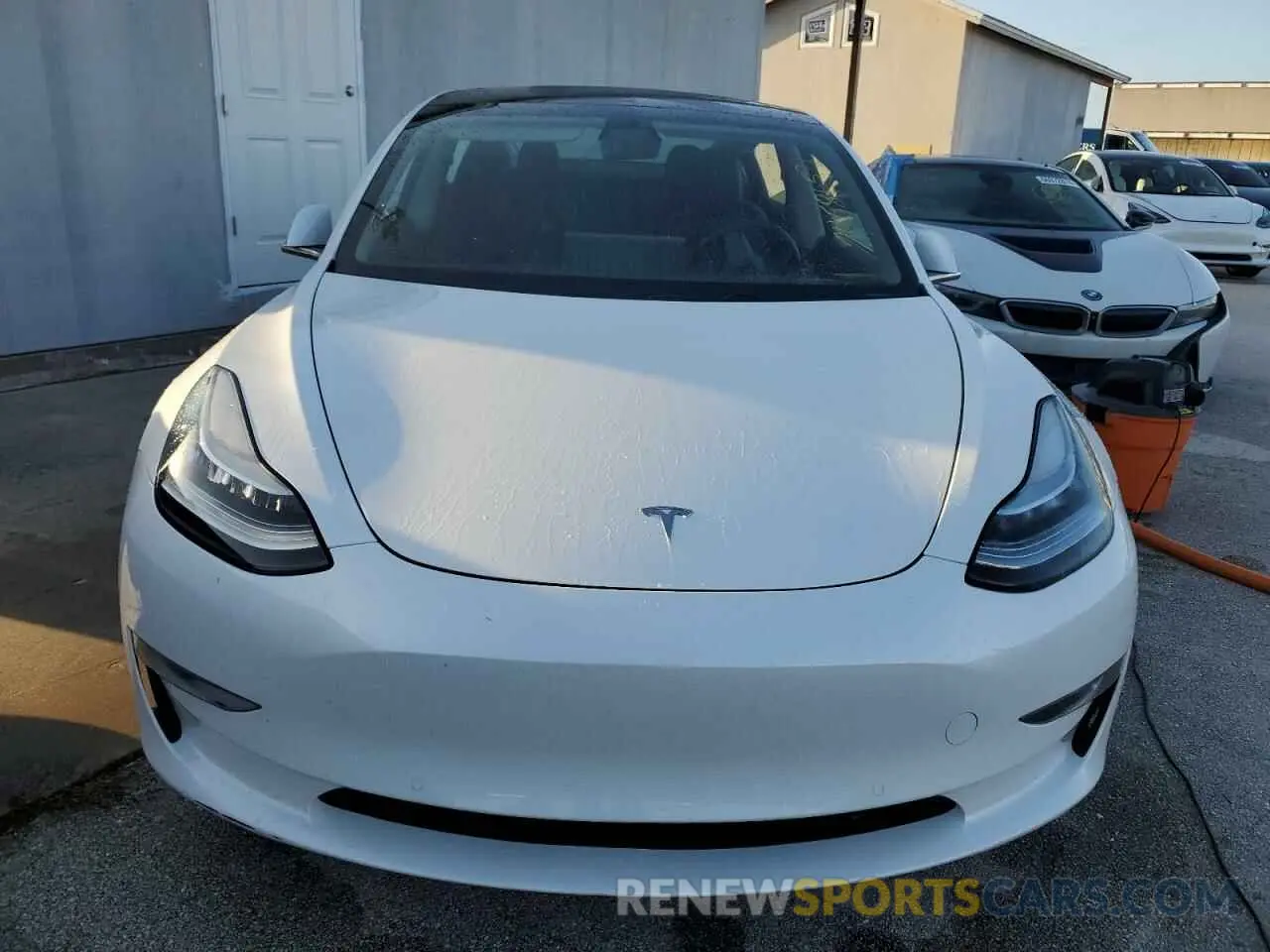 5 fotografías del automóvil dañado 5YJ3E1EA3KF411998 TESLA MODEL 3 2019