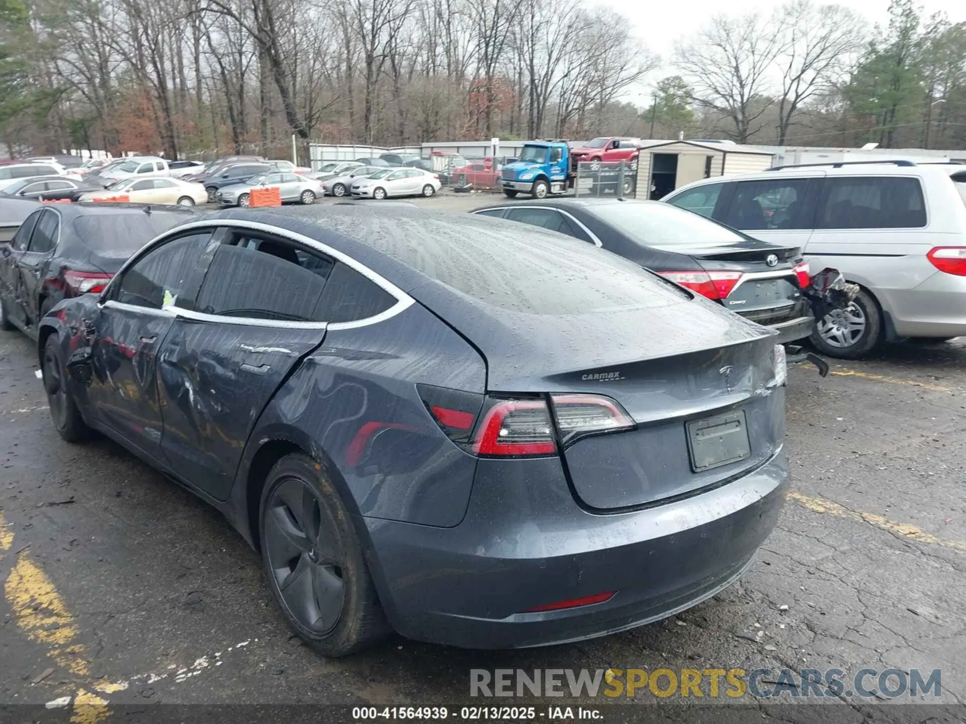 3 fotografías del automóvil dañado 5YJ3E1EA3KF426971 TESLA MODEL 3 2019