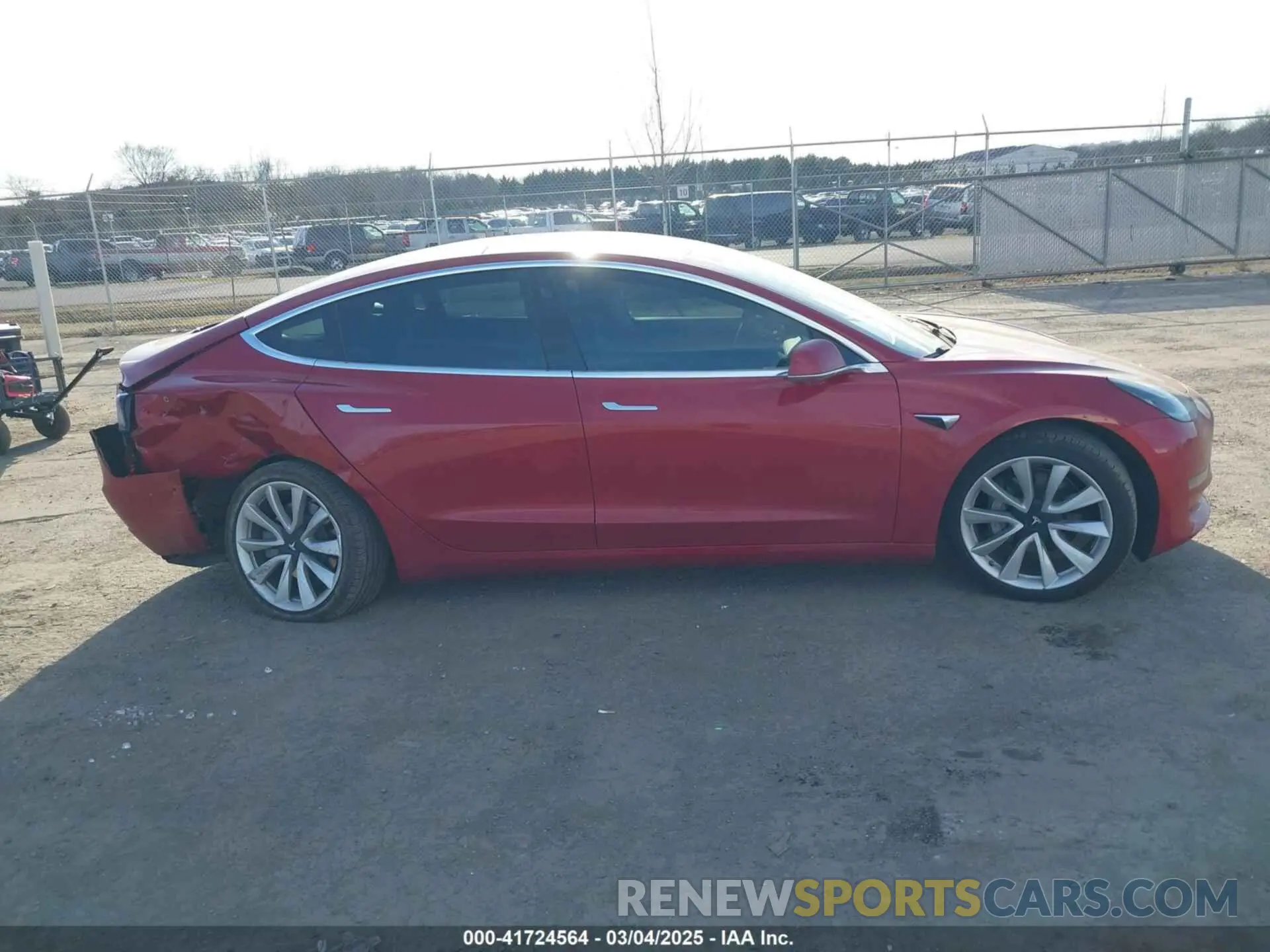 13 fotografías del automóvil dañado 5YJ3E1EA3KF466418 TESLA MODEL 3 2019