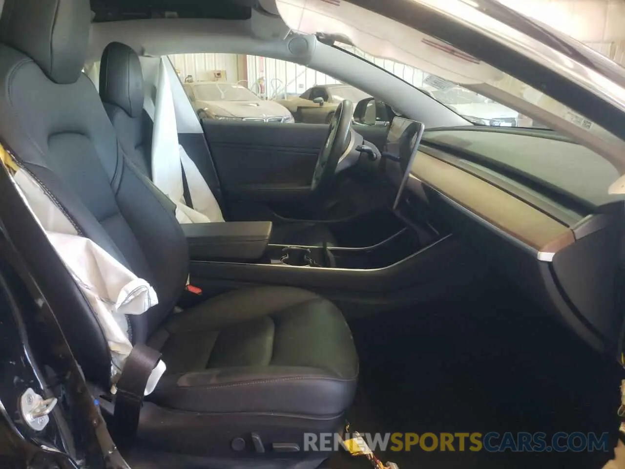 5 fotografías del automóvil dañado 5YJ3E1EA4KF324515 TESLA MODEL 3 2019